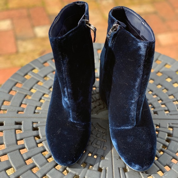 Anthropologie Sam Edelman Blue Velvet Taye Ankle Booties size 8-1/2 - Picture 9 of 17